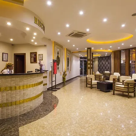 Hotell Kleopatra Ada 3*